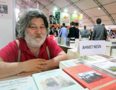 Yazar Ahmet Nesin'den 'Çözüm Süreci'ne Destek
