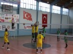 KATILIM PAYI - Saruhanlı'da Voleybol Turnuvası Düzenleniyor