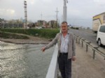 TAMIRCI ÇıRAĞı - Her Gün Deniz Kenarında Oğluna Ait Bir Parça Arıyor