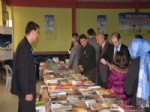 MURAT ÇEKMEN - Elmalı İlçesinde Kitap Fuarı Açıldı