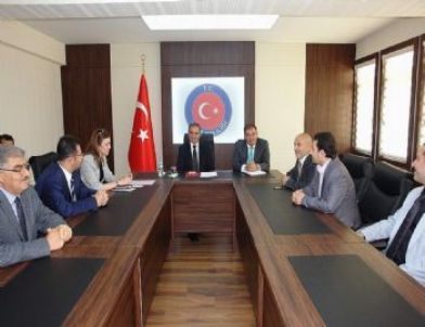 Kilis Valisi Tapsız, Osb Yatırımcıları İle Bir Araya Geldi