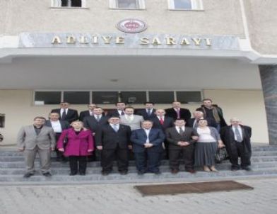 Oltu’da Avukatlar Günü Kutlaması