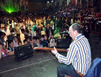 Gölbaşı Belediyesi'nin 48. Yılı Türkülerle Kutlandı