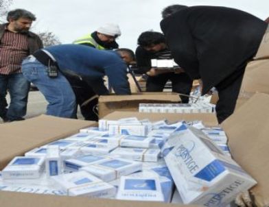 Kamyonetten Kaçak Sigara Çıktı