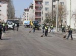 Palandöken Belediyesi, Cadde ve Sokakları Yıkıyor