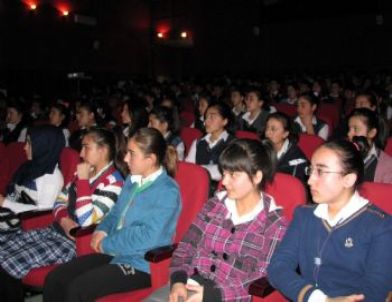 Lise Öğrencilerine 'terör' Anlatıldı