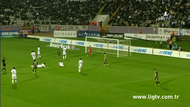 Salih Uçan göz kamaştırdı