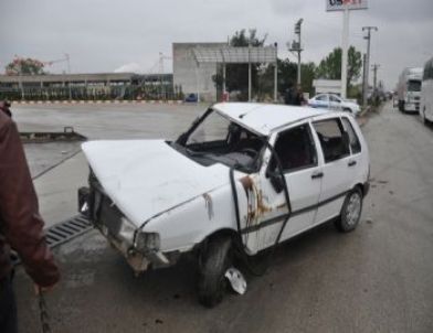 Bu Araçtan Burnu Bile Kanamadan Çıktı