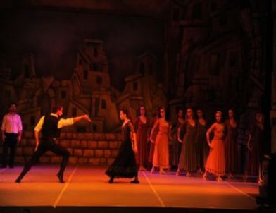 Mdob 'zorba' Balesini Yeniden Sahneleyecek