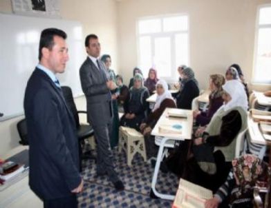 Selim’de “aile Okul” U Projesi Hayata Geçirildi