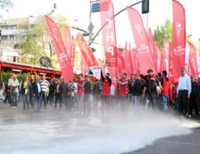 Beşiktaş’taki Olaylarda 2 Gazeteci Yaralandı