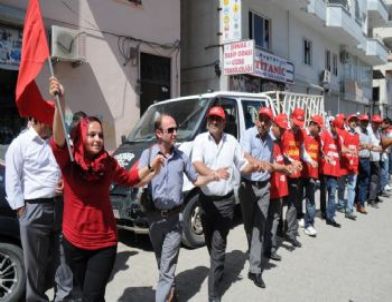 Cizre’de 1 Mayıs Kutlaması