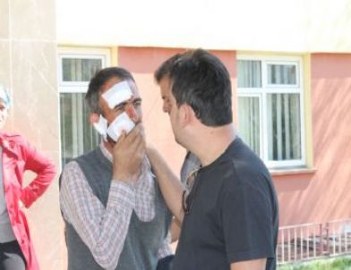 İşçileri Taşıyan Traktör Devrildi: 35 Yaralı