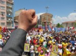 TUTUKLU ÖĞRENCİ - Malatya’da Olaysız 1 Mayıs Kutlaması