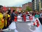 MİTİNG ALANI - Niğde’de 1 Mayıs Kutlamalarında Bayrak Krizi Yaşandı