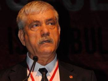 Taksim'i işçilere 'açın'