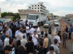 Viranşehir'de Vatandaşlar Yol Kapattı