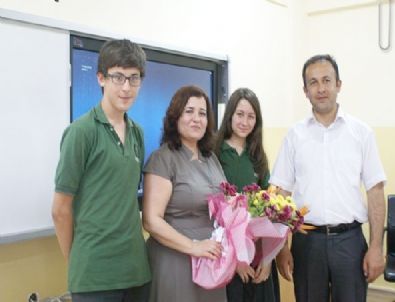 Akhisar Sağlık Müdürü Dr. Köksal, Fen Lisesi'nde Tıp Eğitimini Anlattı