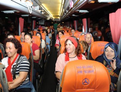 Antalyalı Kadınlar Ata’nın Huzurunda