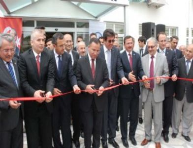 Bozdağ: 'Camiler Boşalmış Müezzinsiz Kalmıştı'