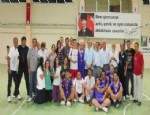 Didim’de Kaymakamlık Voleybol Turnuvasının Şampiyonu Esnaf Odası Oldu