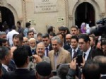 BEDİÜZZAMAN SAİD NURSİ - Başbakan Yardımcısı Arınç, Veysel Karani'yi Anma Etkinliklerine Katıldı