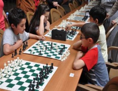 Geleceğin Kasparov'ları Keçiören'de Yarıştı