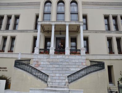 Başkan Uzuner, Bir Ödüle Daha Layık Görüldü