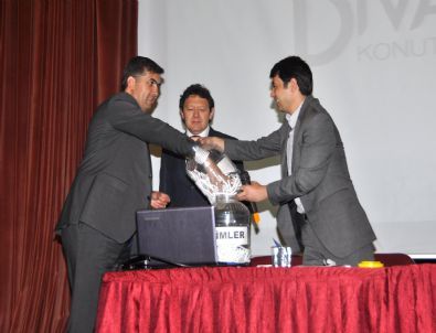 Divanpark Konutları'nda Kura Çekimi