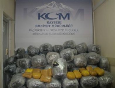 Kayseri’de Yarım Ton Esrar Ele Geçirildi
