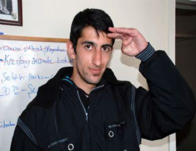 Askerliğe Elverişlidir Raporu Verilen Engelli Gencin Dramı