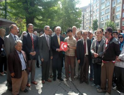 Eskişehir'de Hissedilebilir Yüzey Uygulaması