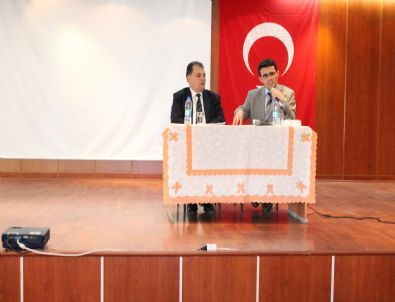 Pazaryolu’nda Kurtuluş Konferansı