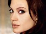 KANSERLE MÜCADELE - Angelina Jolie'den üzücü haber