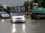 Nusaybin’de Yağmur Hayatı Olumsuz Etkiledi