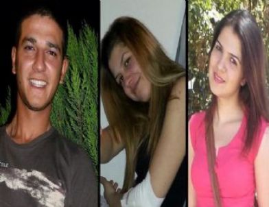 3 Genç Feci Kazada Hayatını Kaybetti