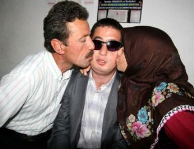 Türkiye’nin 4. Yüz Nakli Olan Turan Çolak’la Bağışçı Aile Böyle Tanıştı