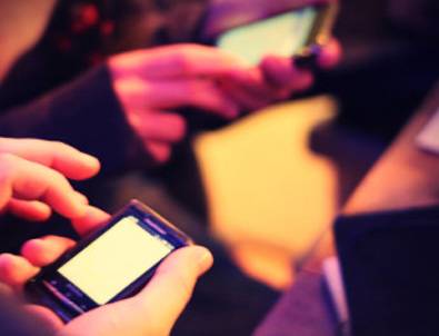 Akıllı telefonlara 'Kültür vergisi'