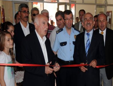 Aliağa’da Tübitak Bilim Fuarı Açıldı