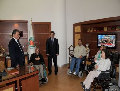 Malatya Belediyesi’ne Engelliler Haftası Ziyareti