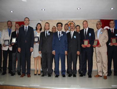 Mersin SGK’dan İşveren ve Esnafa Teşekkür Plaketi