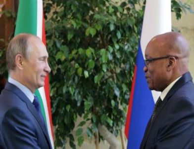 Güney Afrikalı Lider Zuma, Putin İle Görüştü