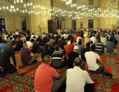 Regaip Kandili’nde Selimiye Camii Doldu Taştı