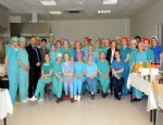 YÜCEL YAVUZ - Ameliyathanede Hemşirelik Haftası Kutlandı