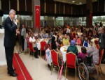 ENGELLİ RESSAM - Başkan Karaosmanoğlu Engellileri Yalnız Bırakmadı
