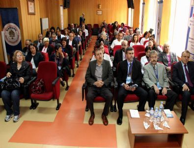 'Kansersiz Yaşama Doğru, Sivas Günleri' Eğitim Semineri Başladı