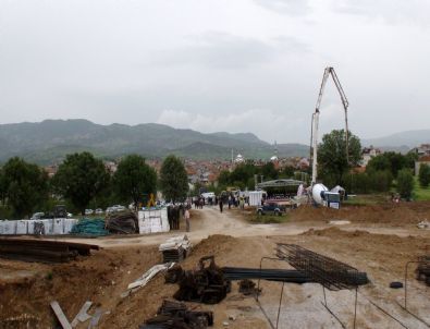 Gediz'de Üçüncü Etap Toki Konutlarının Temeli Törenle Atıldı