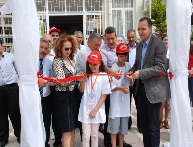 Tübitak Bilim Fuarı Pilot Okul Seçilen Didim Atatürk Ortaokulunda Açıldı