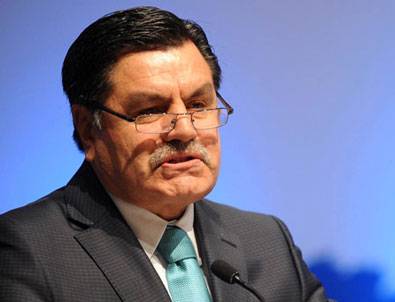 'Ülkeyi partiler mezarlığına döndürdük'