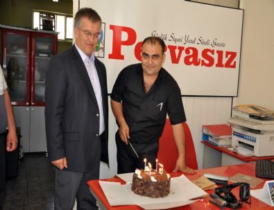 Pervasız Gazetesi 61 Yaşında